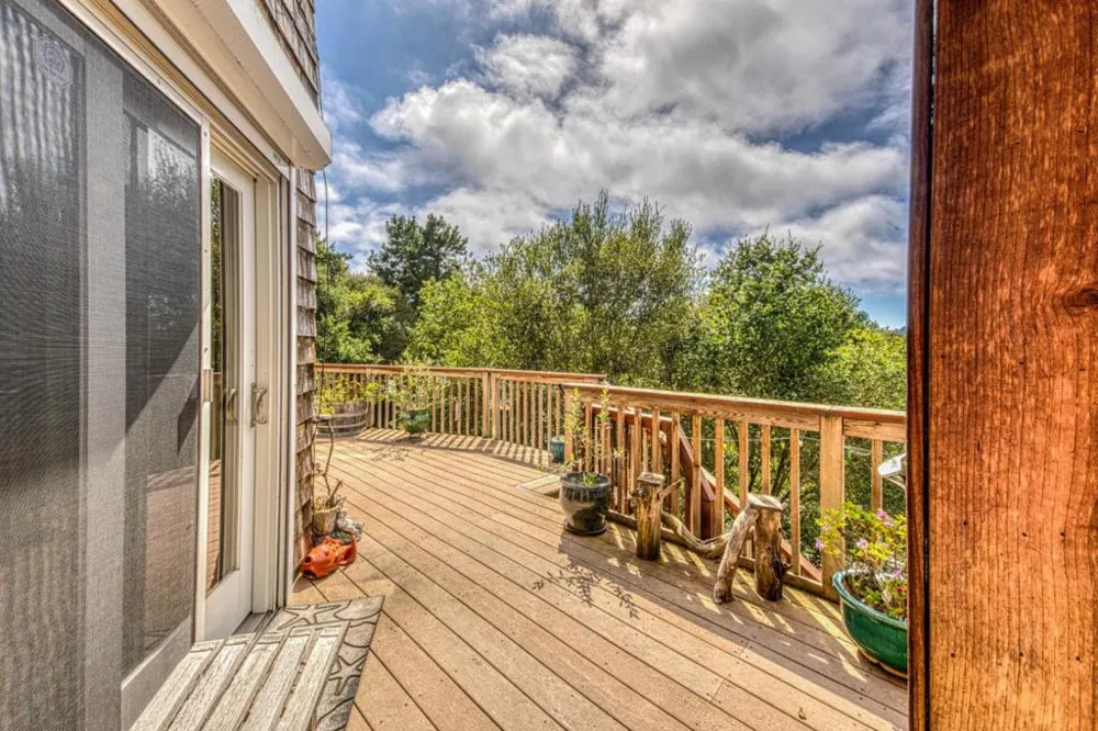 100 Carol Way Aptos, CA 95003