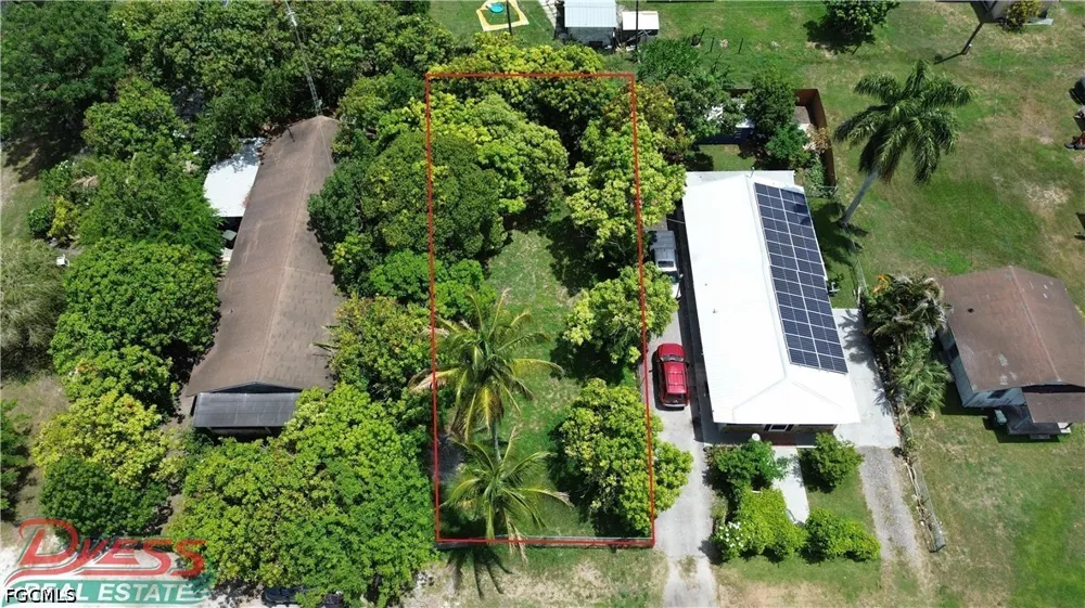E Obispo Avenue Clewiston, FL 33440