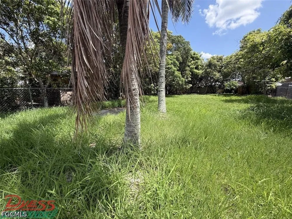 E Obispo Avenue Clewiston, FL 33440