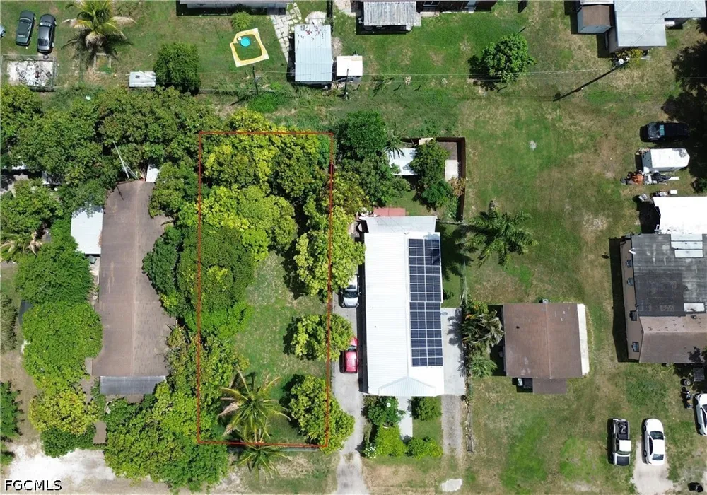E Obispo Avenue Clewiston, FL 33440