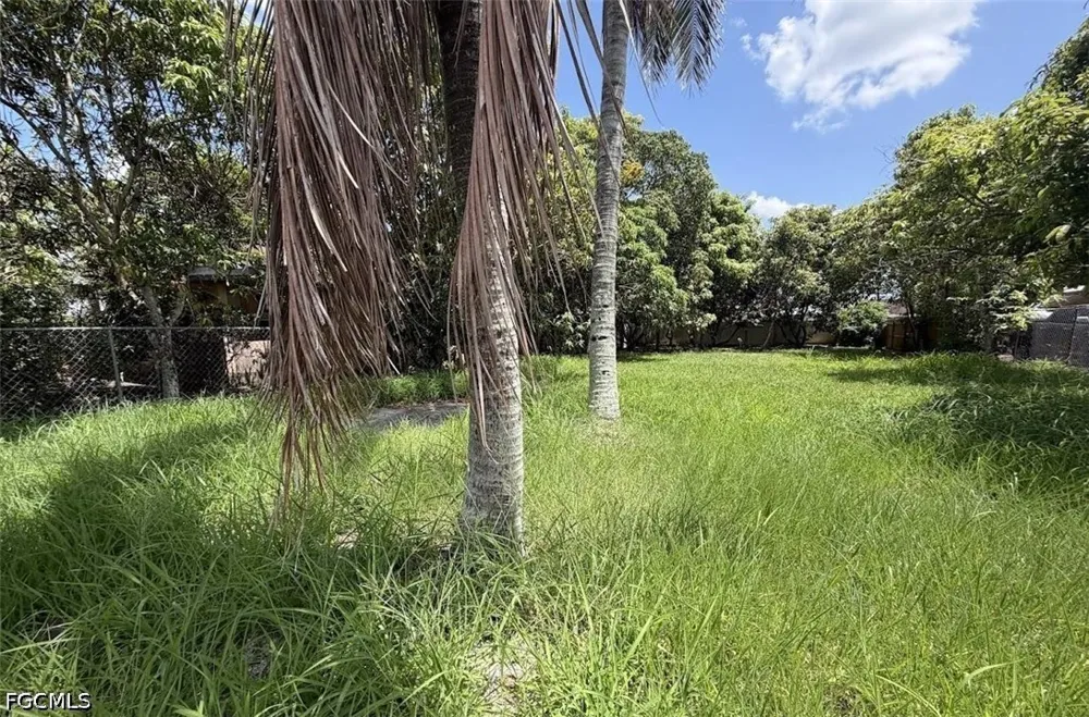 E Obispo Avenue Clewiston, FL 33440