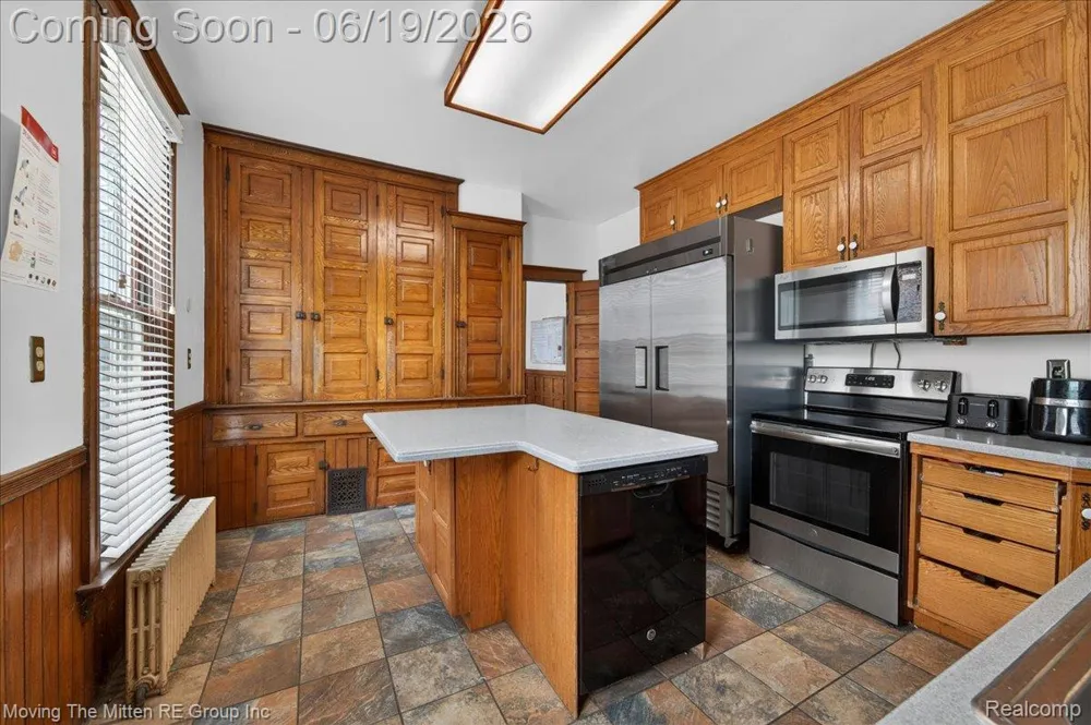 415 W Forest Avenue Ypsilanti City, MI 48197