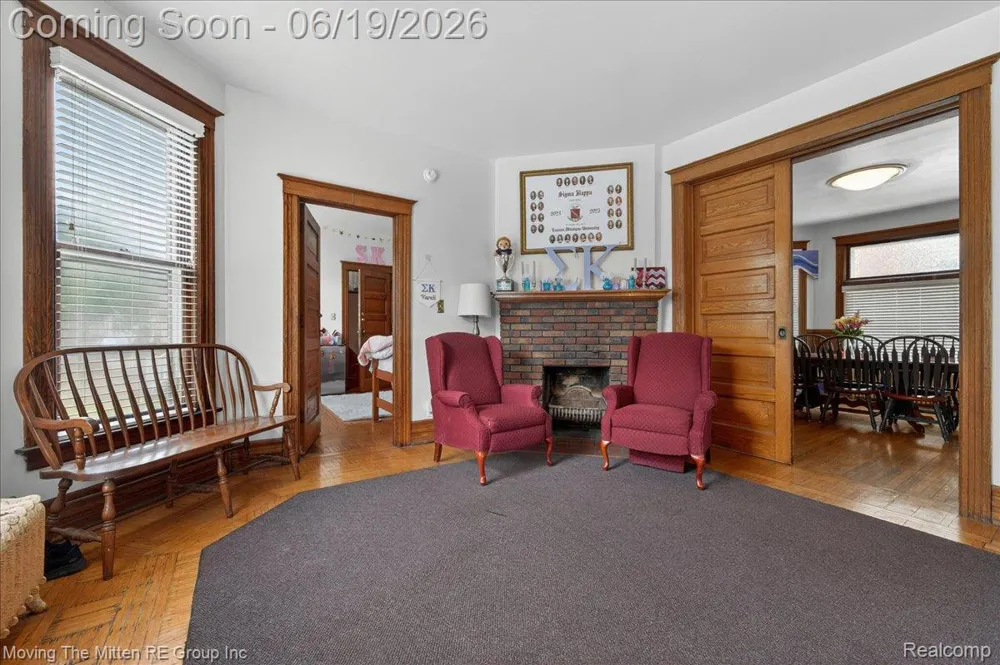 415 W Forest Avenue Ypsilanti City, MI 48197