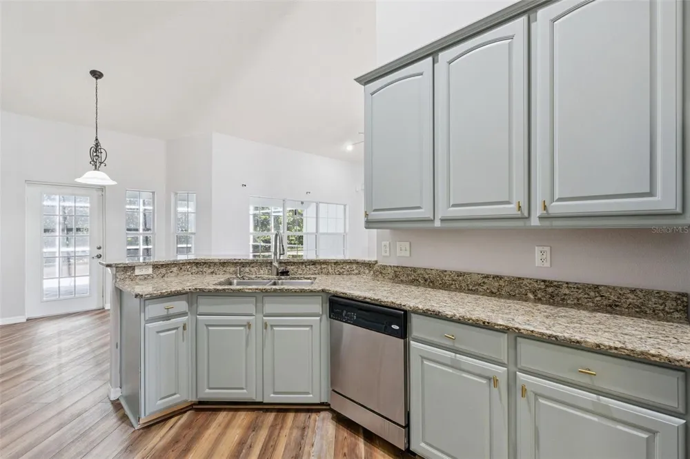 4450 ABACO DRIVE Tavares, FL 32778