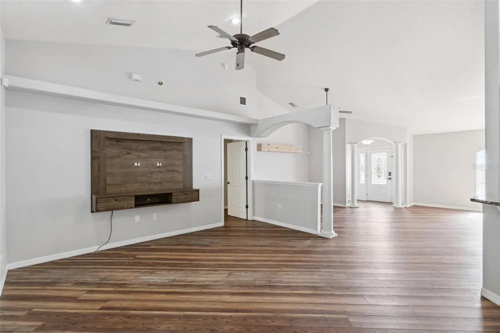 4450 ABACO DRIVE Tavares, FL 32778