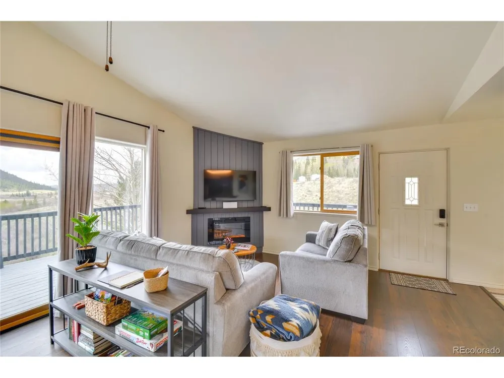 141 Quartzville Road Alma, CO 80420
