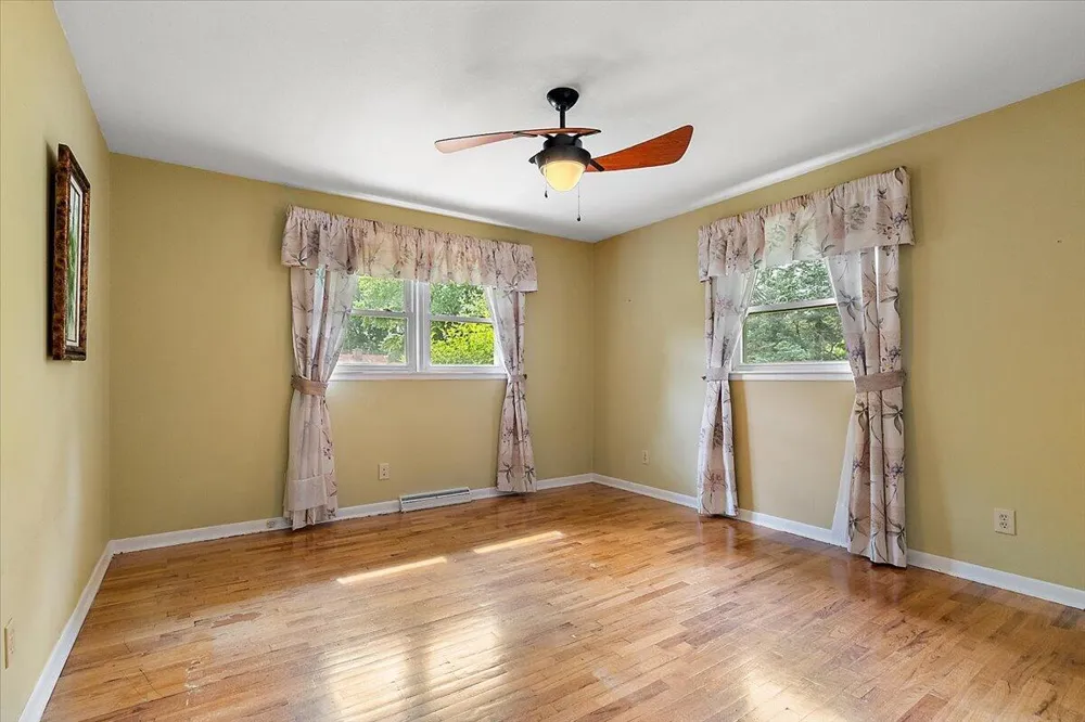 5866 Ponderosa Drive Stevensville, MI 49127
