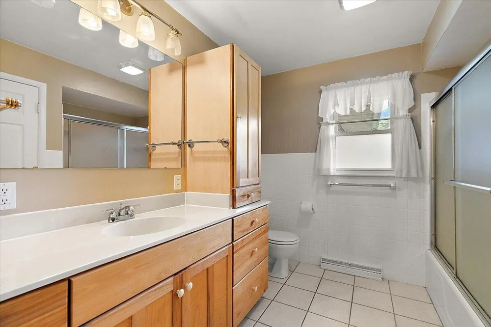 5866 Ponderosa Drive Stevensville, MI 49127