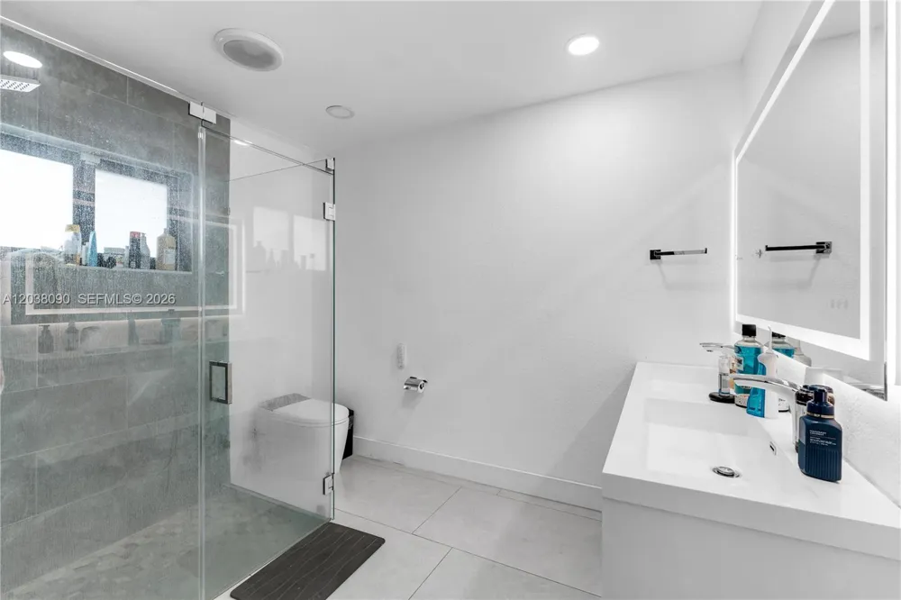 551 SW 127th Ave Miami, FL 33184