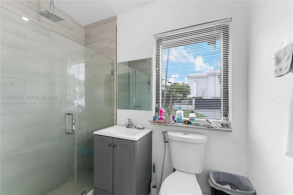 551 SW 127th Ave Miami, FL 33184