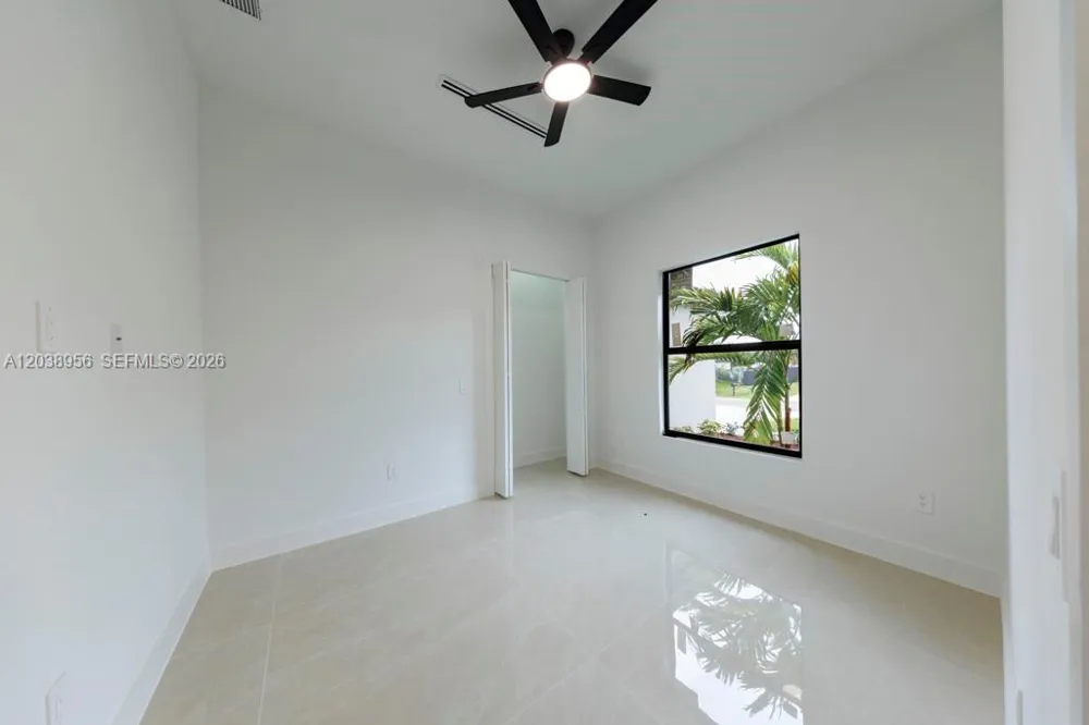 814 Calyton Ave Lehigh Acres, FL 33972
