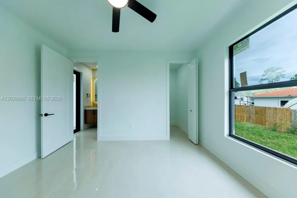 814 Calyton Ave Lehigh Acres, FL 33972