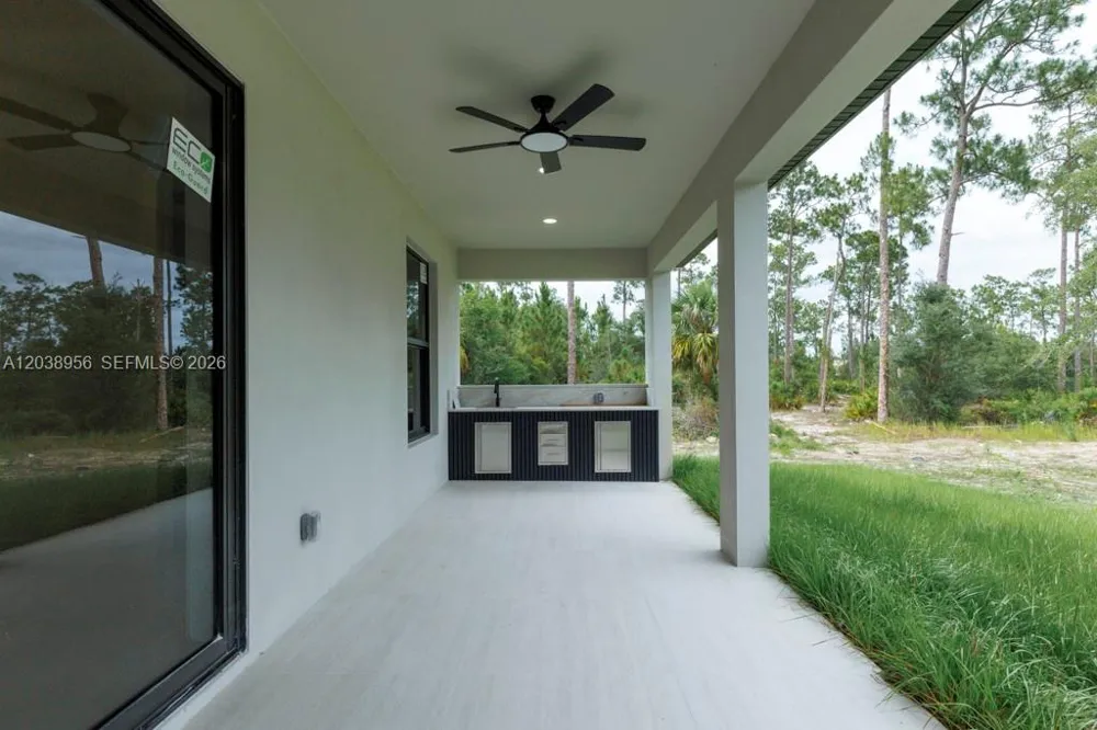 814 Calyton Ave Lehigh Acres, FL 33972