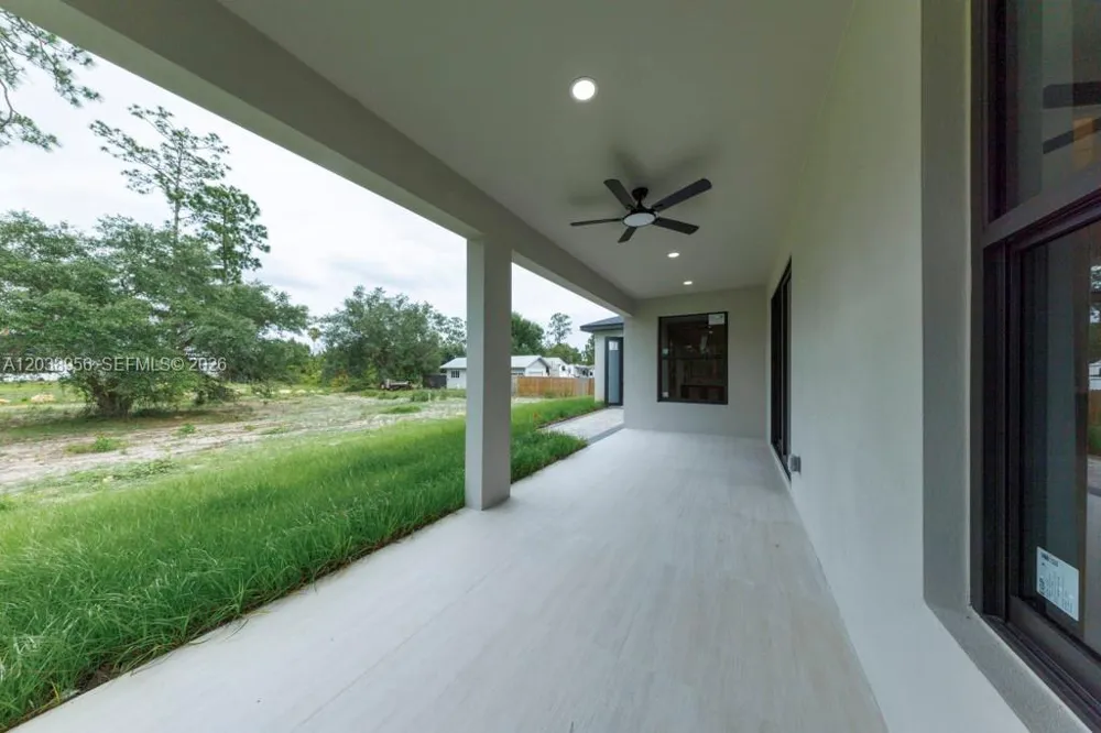814 Calyton Ave Lehigh Acres, FL 33972