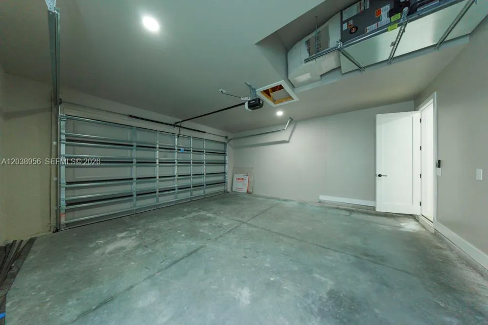 814 Calyton Ave Lehigh Acres, FL 33972
