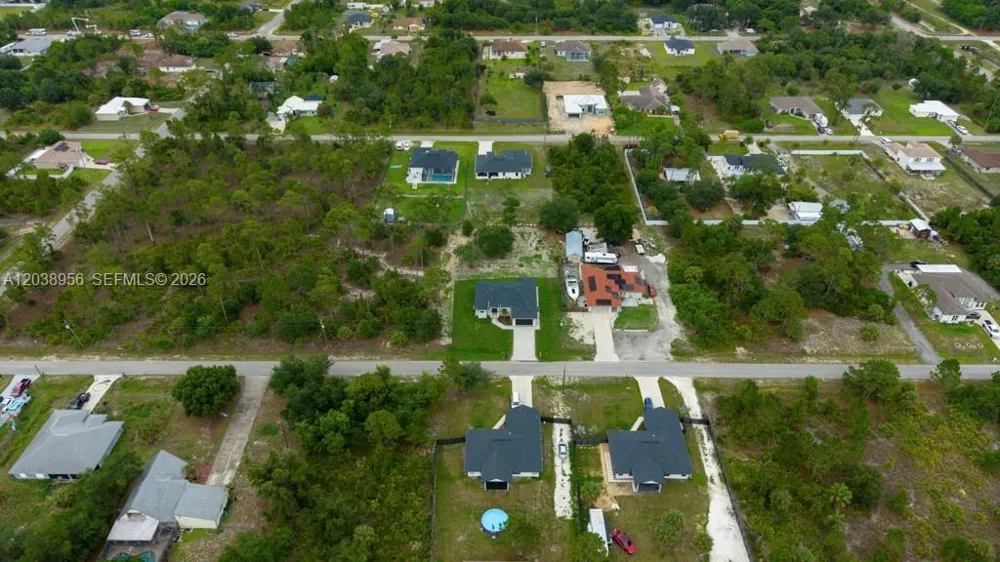 814 Calyton Ave Lehigh Acres, FL 33972