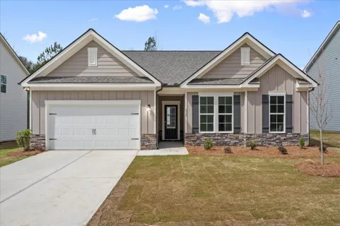 526 Lillian Way