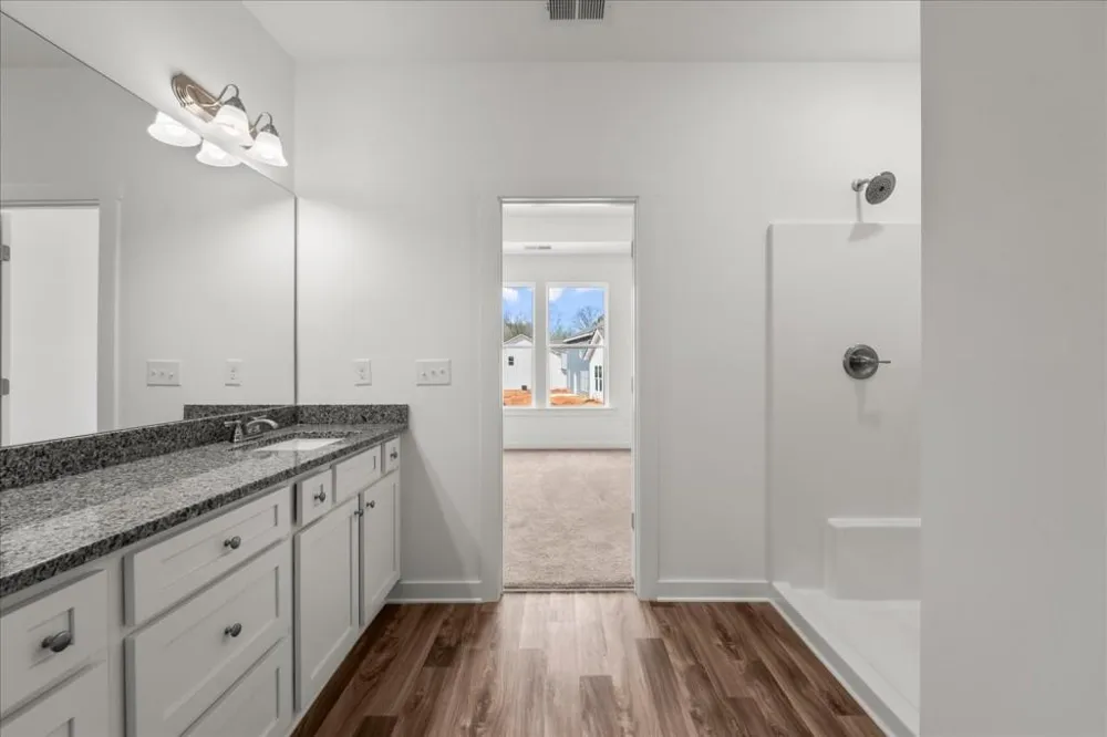 526 Lillian Way Statham, GA 30666