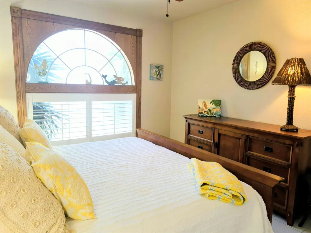 111 Kona Drive Tiki Island, TX 77554