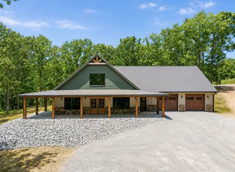 2120 Highway 412 West W