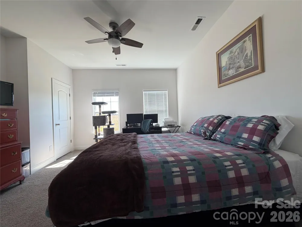 2125 24th Street Lane SE Hickory, NC 28602