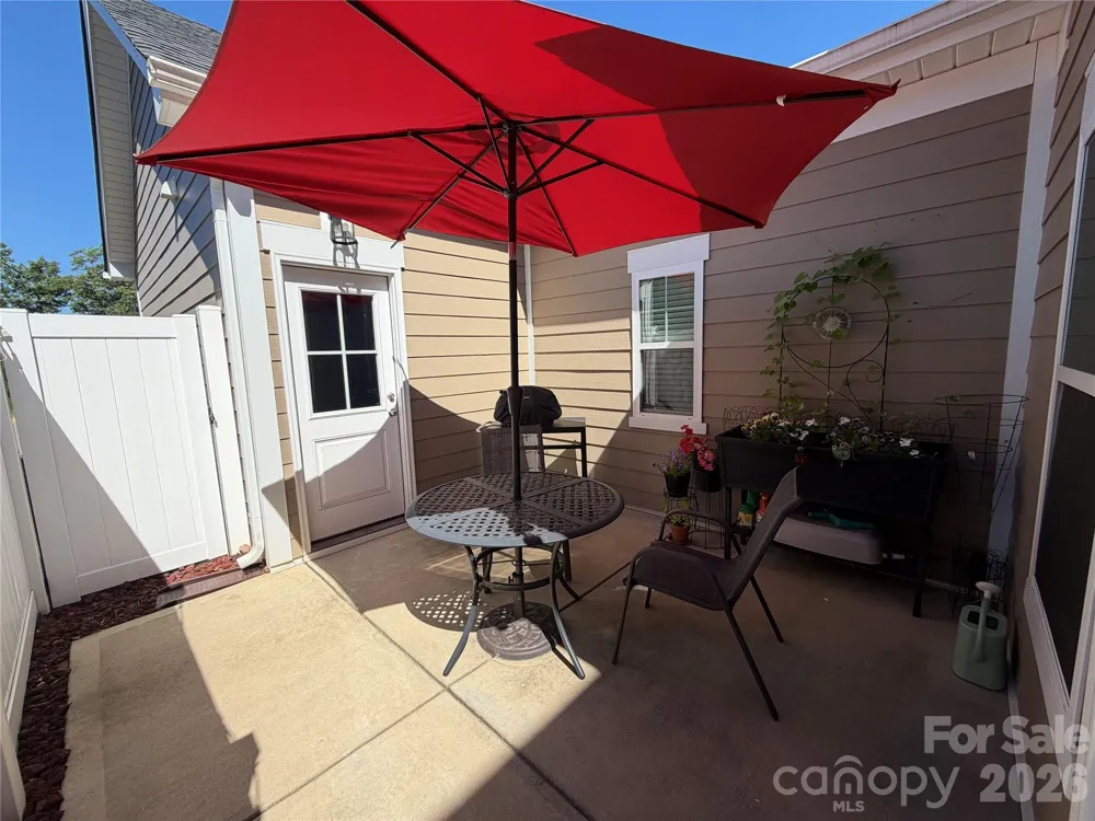 2125 24th Street Lane SE Hickory, NC 28602