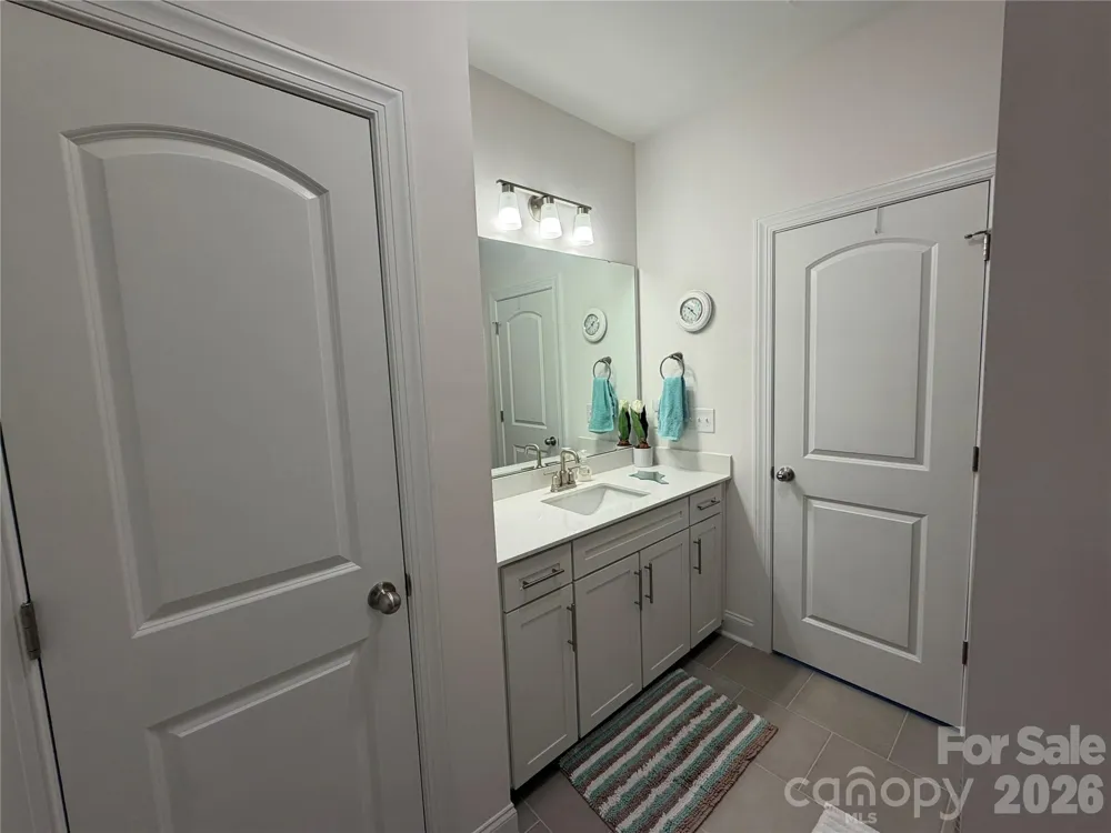 2125 24th Street Lane SE Hickory, NC 28602