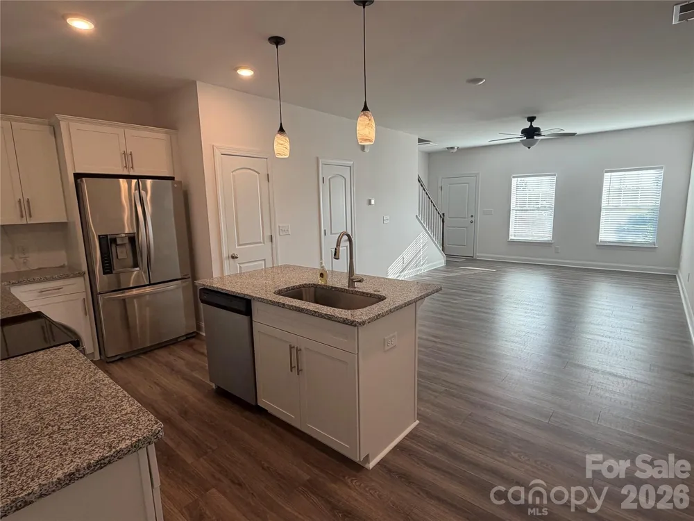 2125 24th Street Lane SE Hickory, NC 28602
