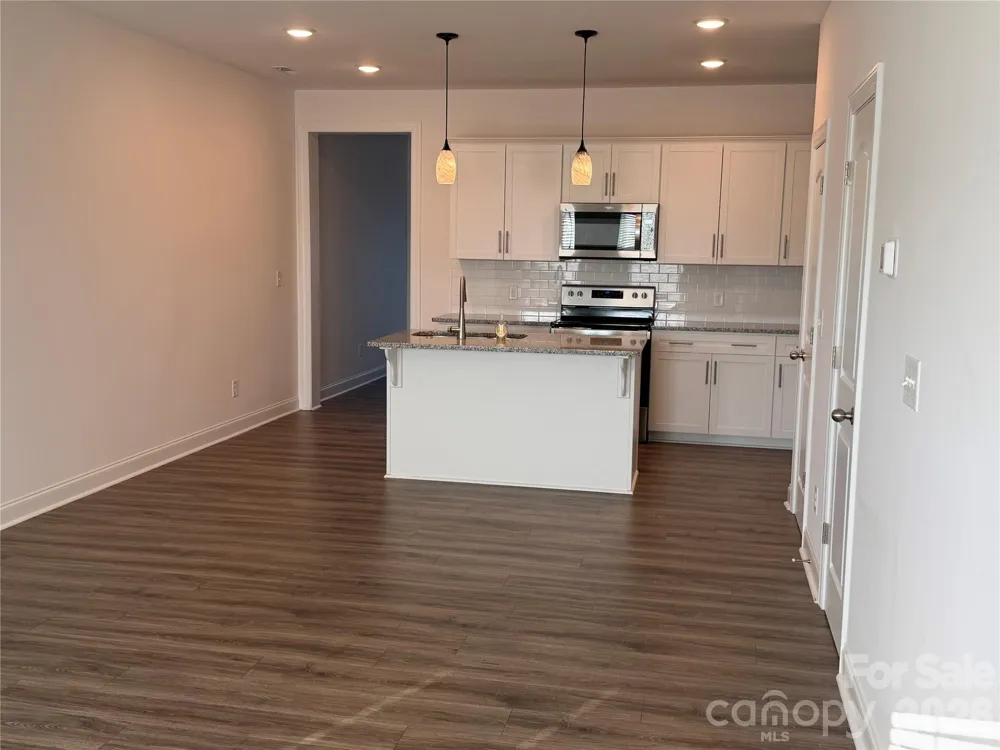 2125 24th Street Lane SE Hickory, NC 28602