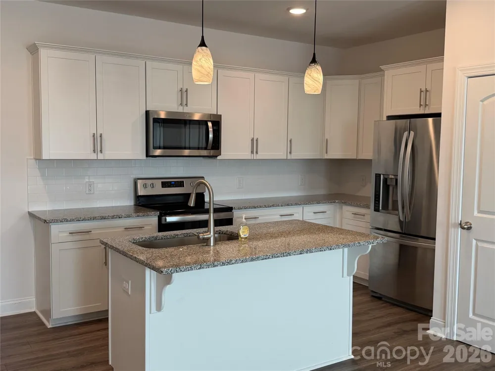 2125 24th Street Lane SE Hickory, NC 28602