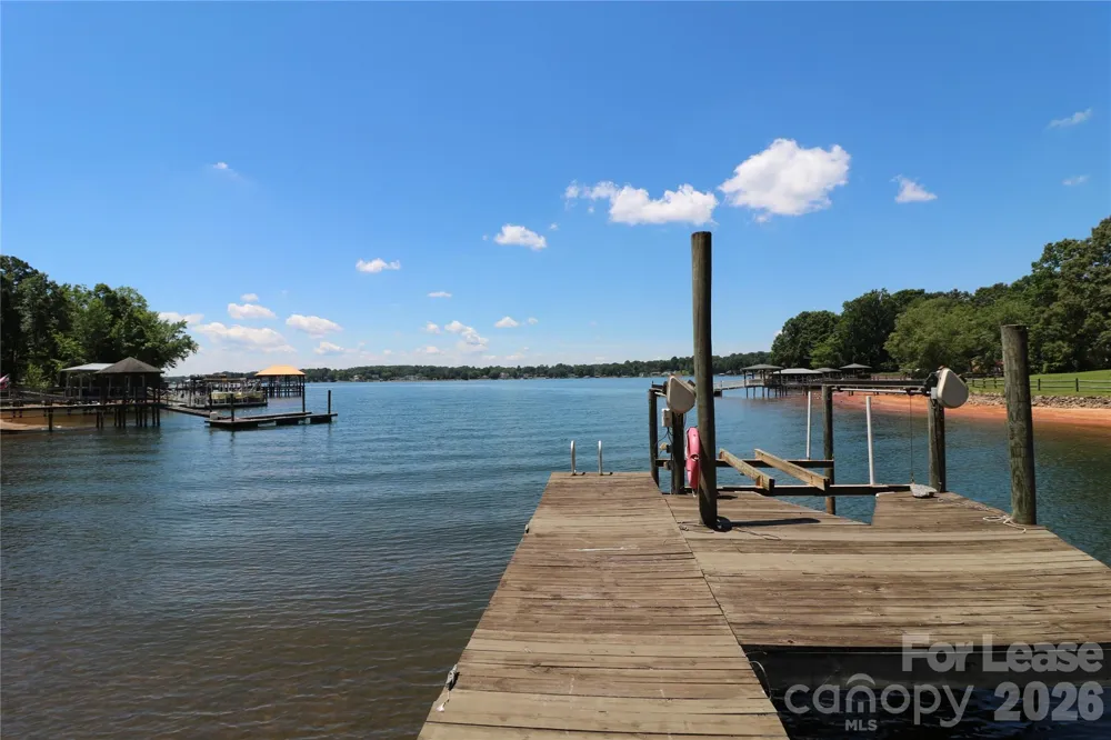 4589 Giles Avenue Sherrills Ford, NC 28673
