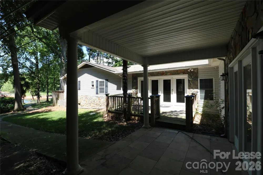 4589 Giles Avenue Sherrills Ford, NC 28673