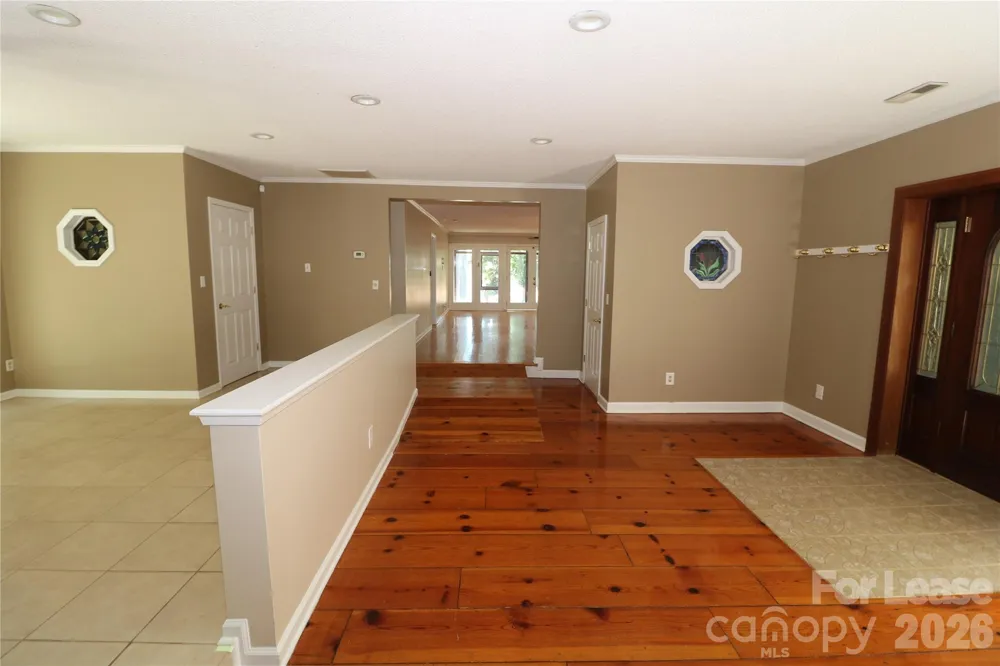 4589 Giles Avenue Sherrills Ford, NC 28673