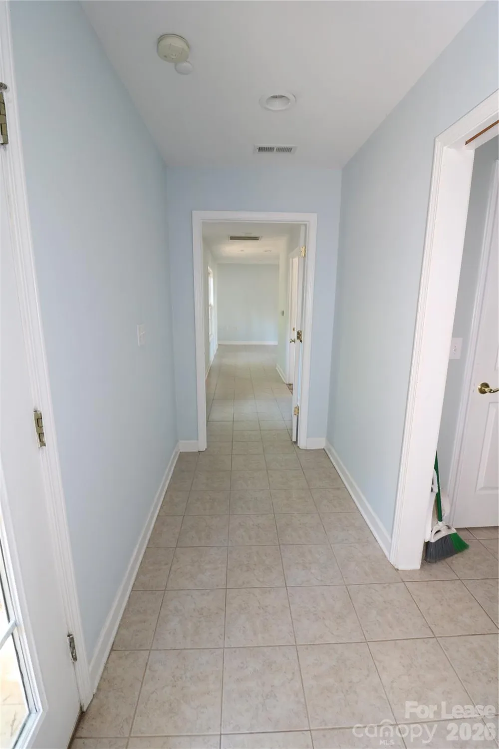 4589 Giles Avenue Sherrills Ford, NC 28673