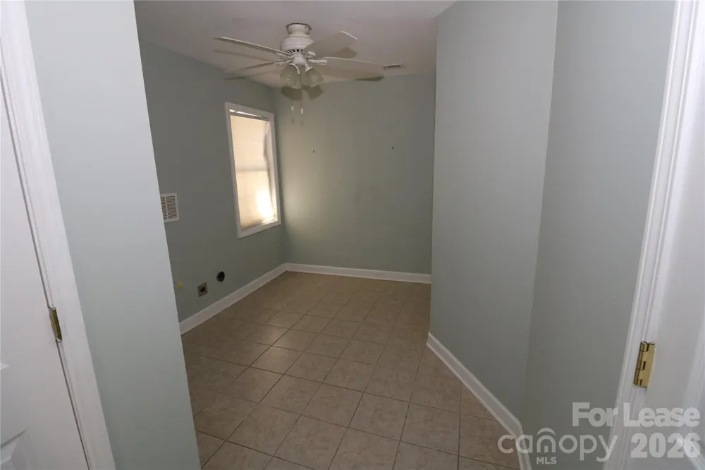 4589 Giles Avenue Sherrills Ford, NC 28673