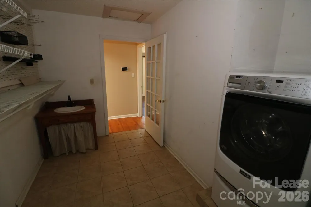 4589 Giles Avenue Sherrills Ford, NC 28673
