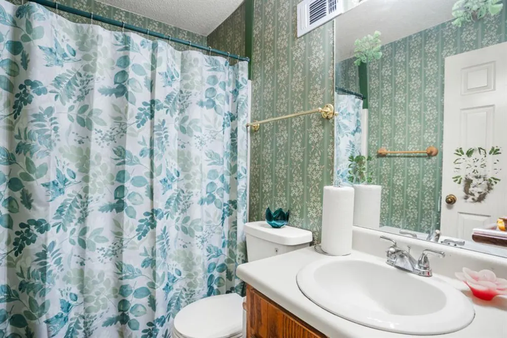 6176 Wintergreen Rd Norcross, GA 30093