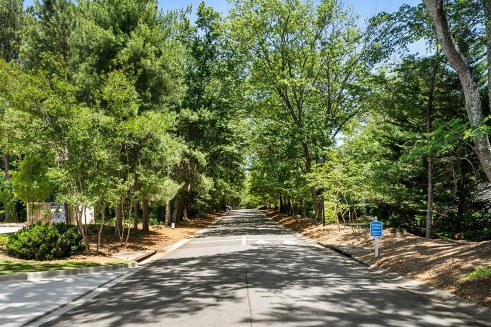 6176 Wintergreen Rd Norcross, GA 30093