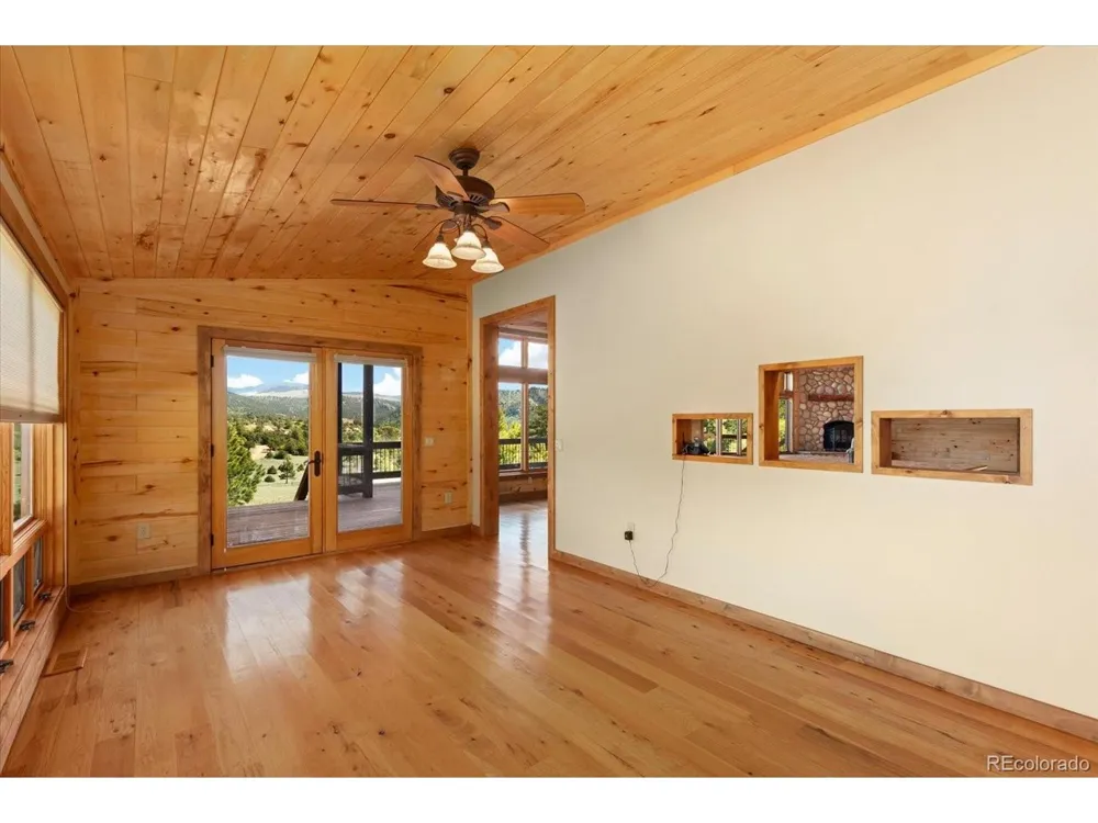 2891 Bird Point Drive Cotopaxi, CO 81223