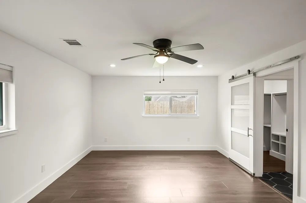 5207 Wigton Drive Houston, TX 77096