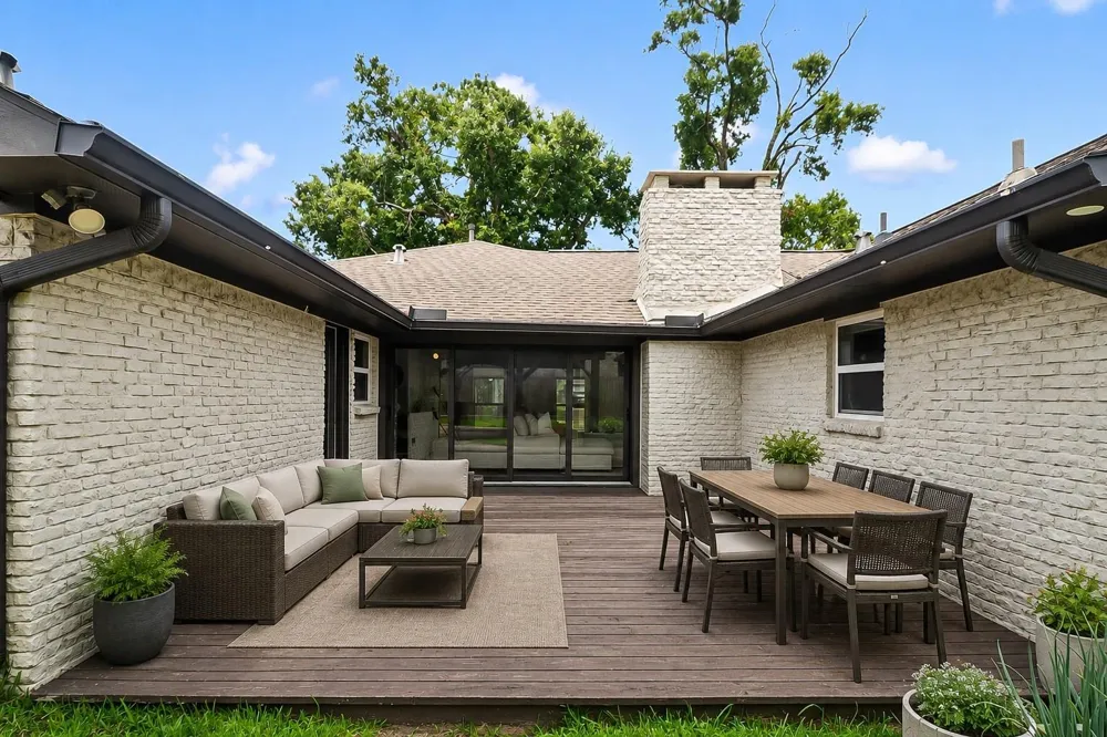 5207 Wigton Drive Houston, TX 77096