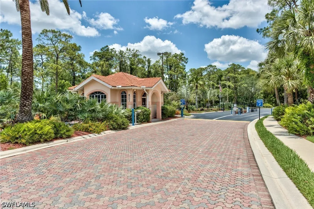 Belina Drive #604 Naples, FL 34104