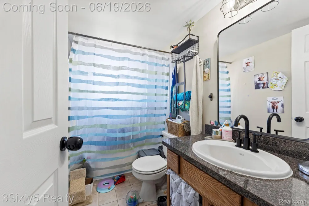 1754 Fort Street Trenton City, MI 48183