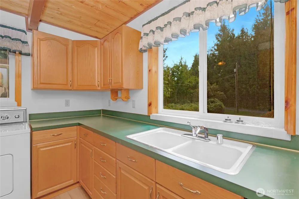 41819 S Shore Drive Concrete, WA 98237