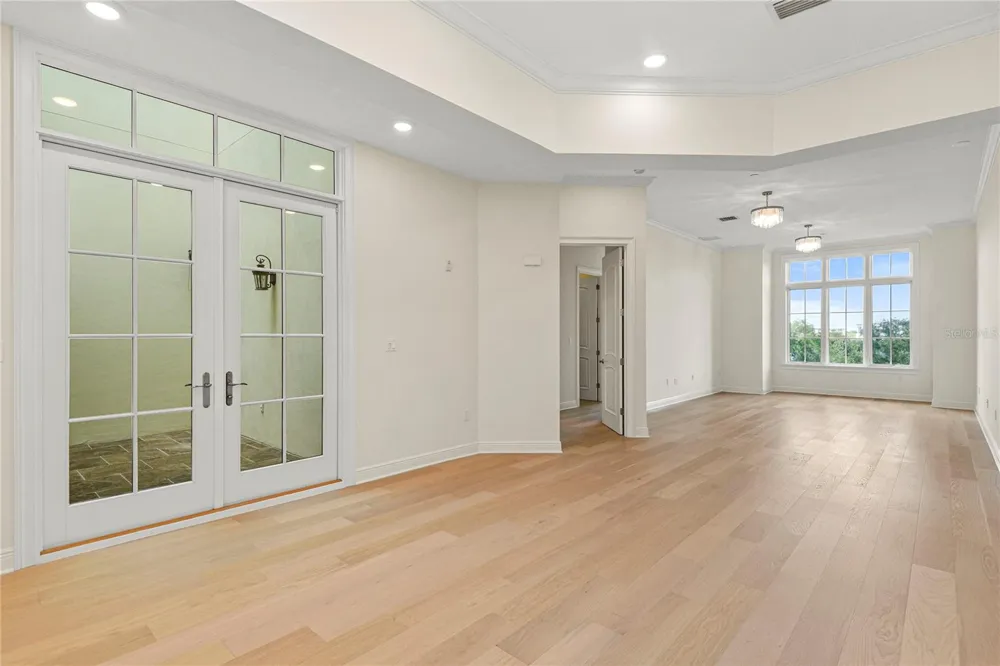 101 S NEW YORK AVENUE #311 Winter Park, FL 32789