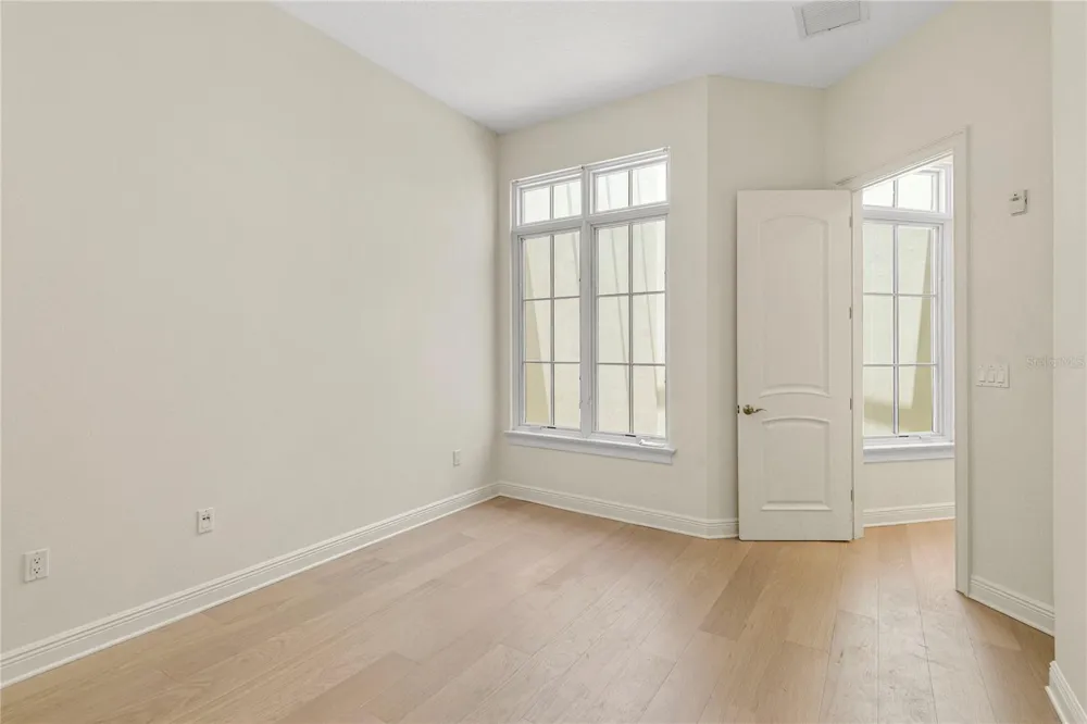 101 S NEW YORK AVENUE #311 Winter Park, FL 32789