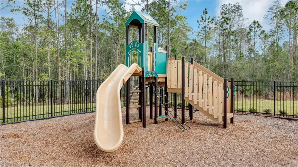 1243 SAND TRAP COURT Daytona Beach, FL 32124