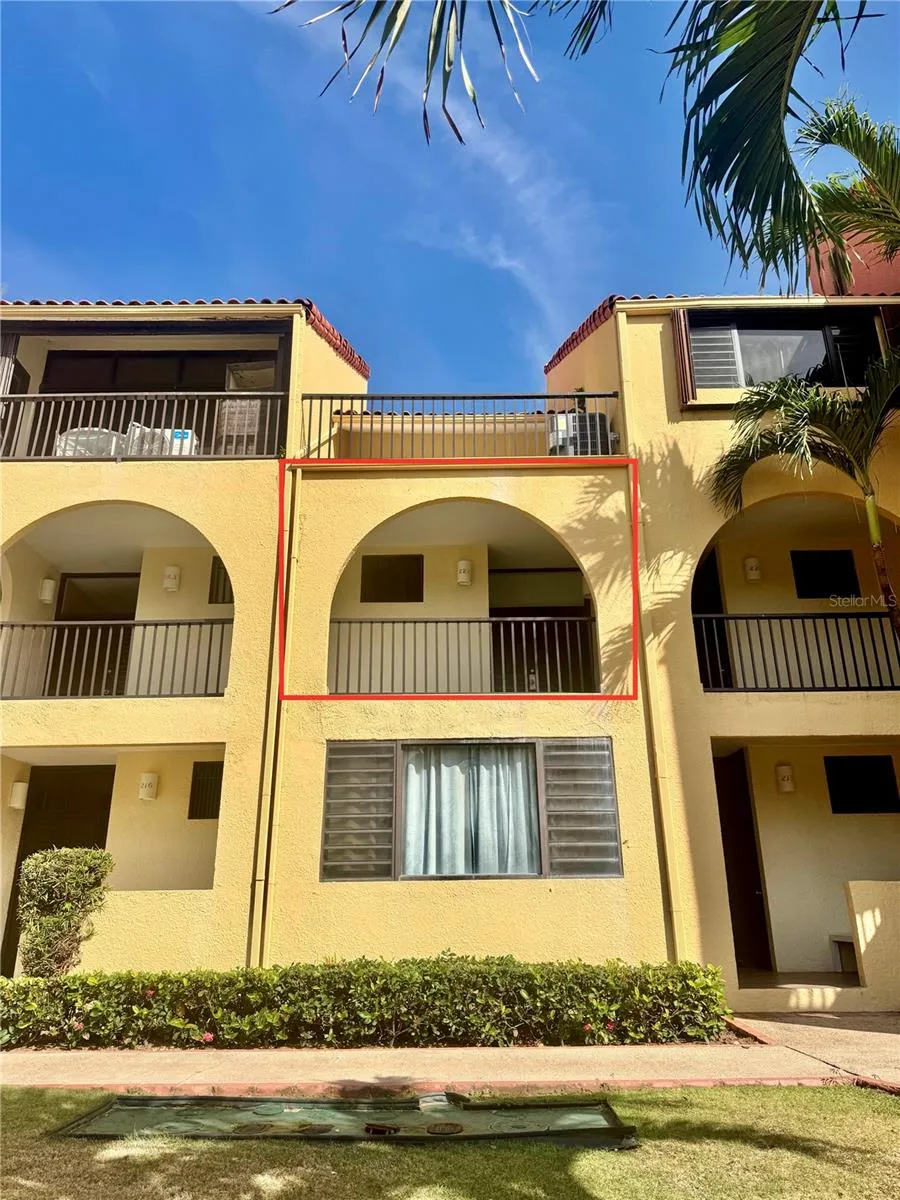 222 BEACH VILLAGE Humacao, PR 00791