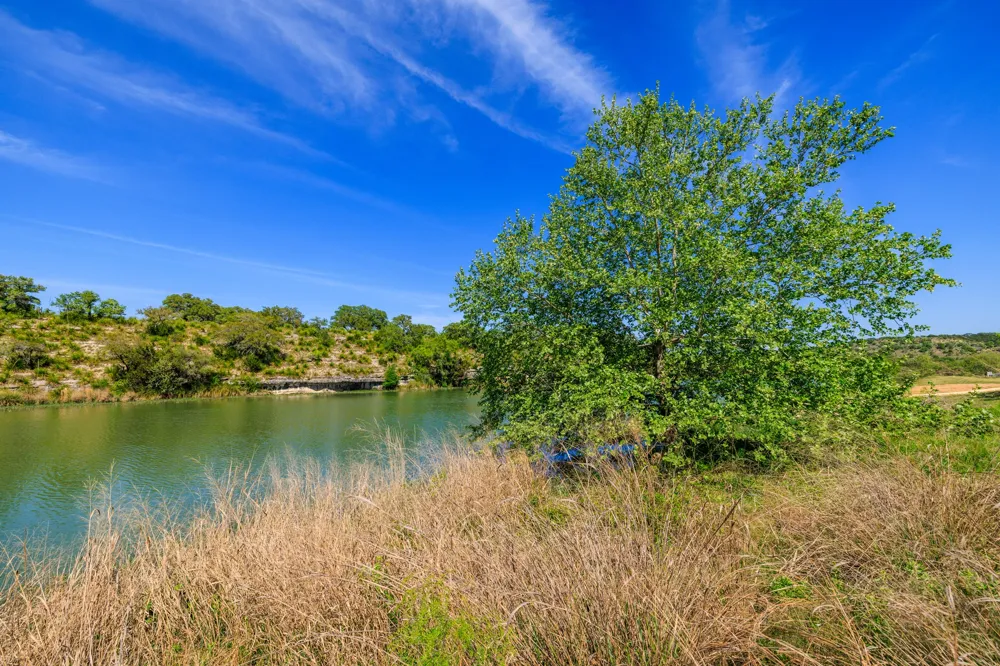 2 Byrd Ranch Road Johnson City, TX 78636