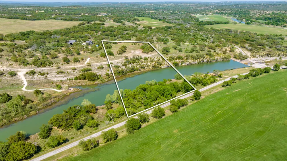 2 Byrd Ranch Road Johnson City, TX 78636